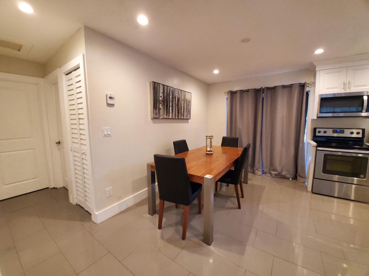Lakefront Vacation Home - Sleeps 8 ديفي المظهر الخارجي الصورة