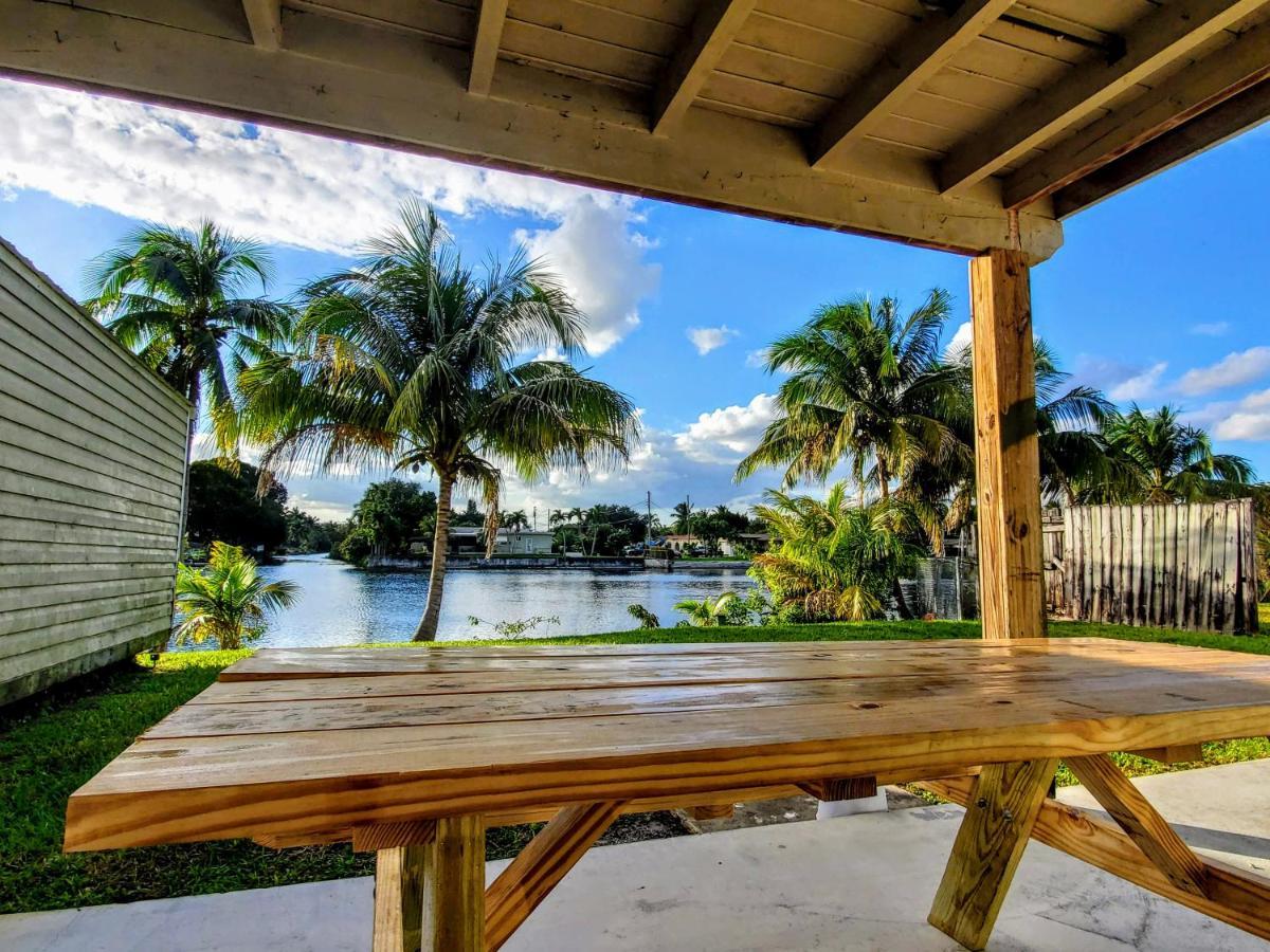 Lakefront Vacation Home - Sleeps 8 ديفي المظهر الخارجي الصورة